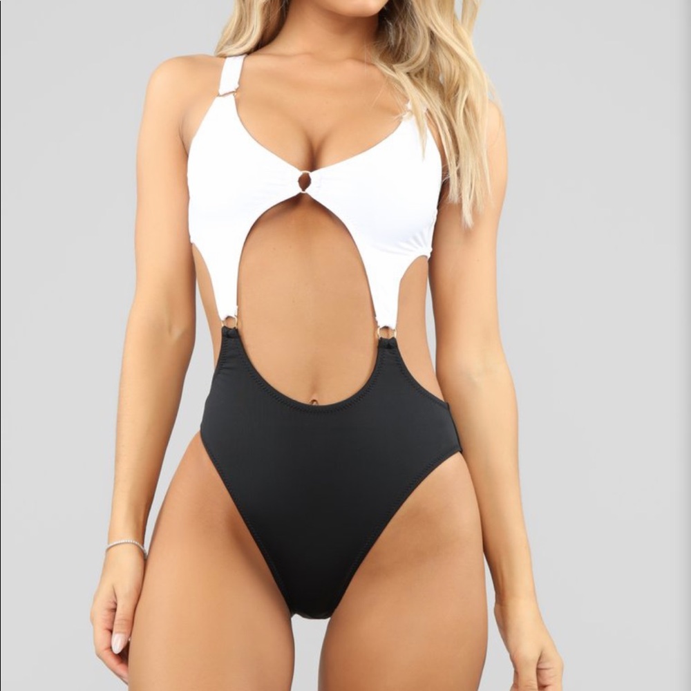 Here And There | Cut Out Swimsuit